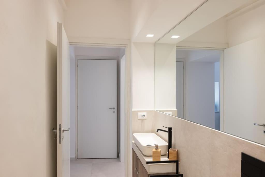 Collegiata Apartment - Catania Downtown Экстерьер фото